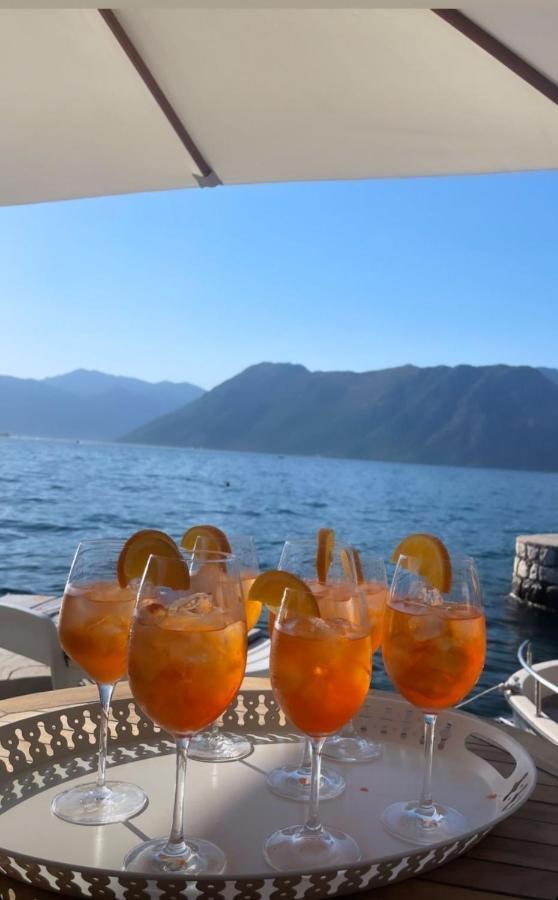 Lovely On The Sea Shore, With A View And Free Wi-fi